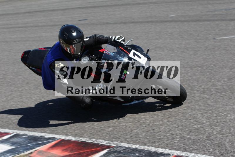 /Archiv-2022/07 16.04.2022 Speer Racing ADR/Instruktorengruppe/1